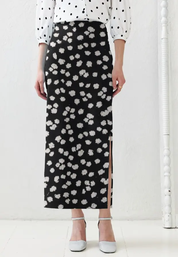 THE MONOCHROME MUSE COLUMN SKIRT (XS, None)