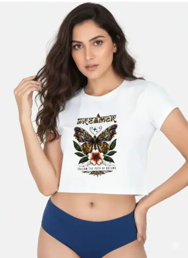 DREAMER'S PATH GRAPHIC CROP TEE 